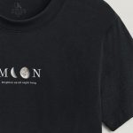 t-shirt-man-a-hanger-front-zoom1-iron-gray-5104.jpg