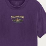 Yellowstone Park, T-Shirt Μπλούζα με Σχέδιο σε Μωβ Χρώμα