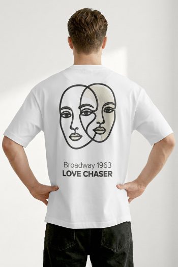 Oversized T-Shirt σε Λευκό Χρώμα με σχέδιο, Love Chaser