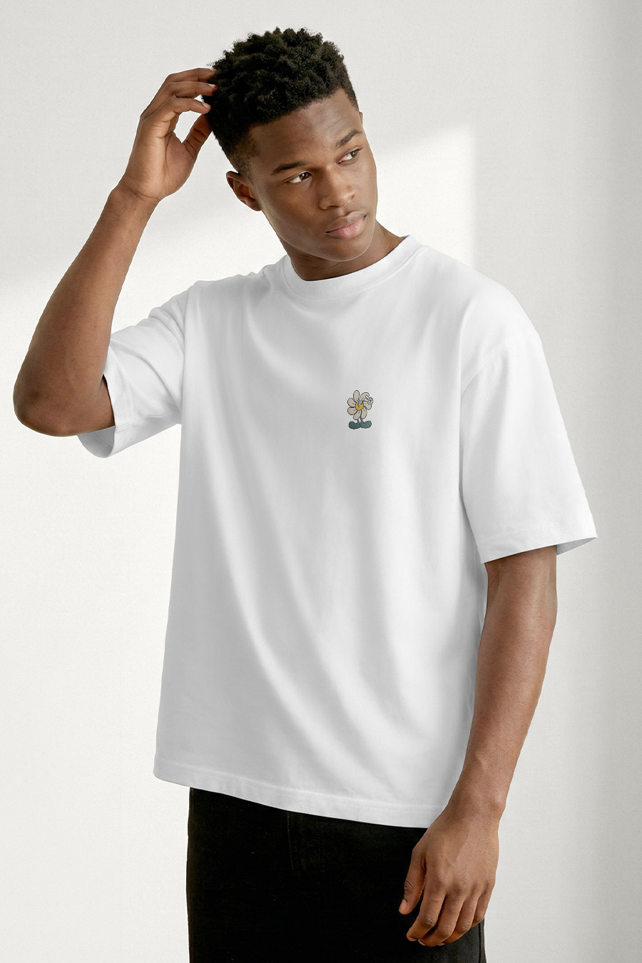 boxy-t-shirt-man-a-g12-front-zoom1-white-5646.jpg