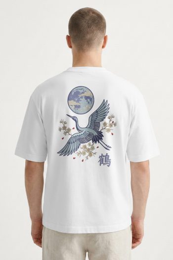 Oversized T-Shirt σε Λευκό Χρώμα με σχέδιο, Wild Crane Moon