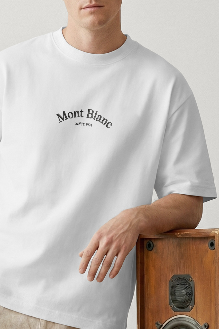 boxy-t-shirt-man-a-g4-front-zoom3-white-5647.jpg