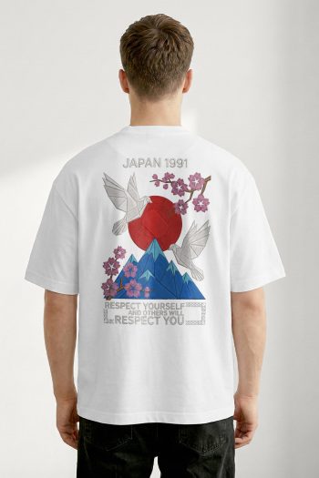 Oversized T-Shirt σε Λευκό Χρώμα με σχέδιο, Japan Dove Geometric