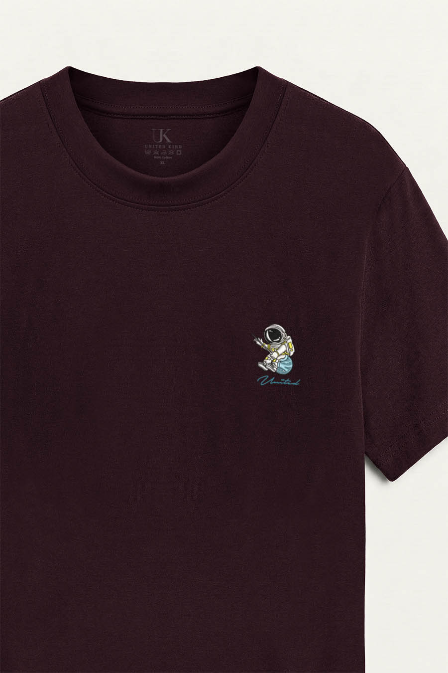 t-shirt-man-a-hanger-front-zoom5-burgundy-5650.jpg