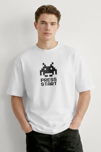 Oversized T-Shirt σε Λευκό Χρώμα με σχέδιο, Pixel Race Start
