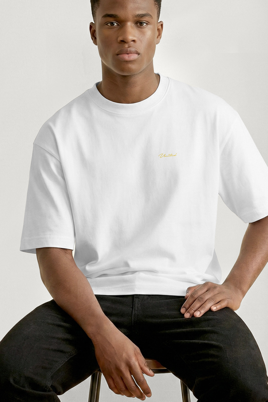 boxy-t-shirt-man-a-g12-front-zoom2-white-5828.jpg
