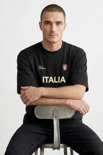Oversized T-Shirt σε Μαύρο Χρώμα με σχέδιο, Italia Varsity