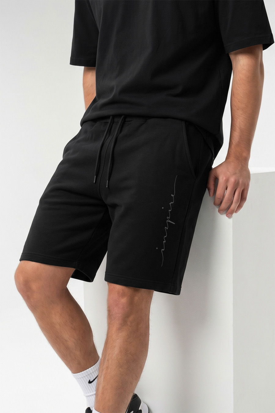 shorts-man-a-g7-front-zoom2-black-1084.jpg