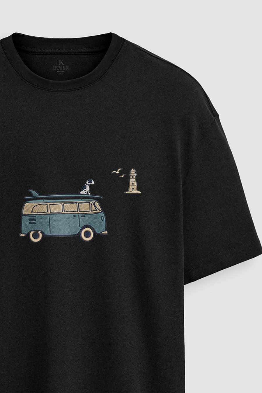 t-shirt-man-a-boxy-front-zoom2-black-5731.jpg