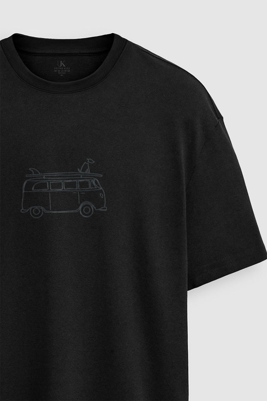 t-shirt-man-a-boxy-front-zoom2-black-5735.jpg
