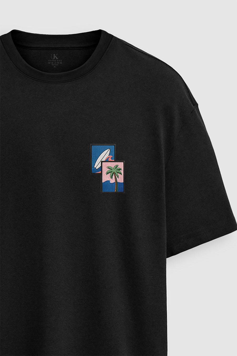 t-shirt-man-a-boxy-front-zoom2-black-5766.jpg