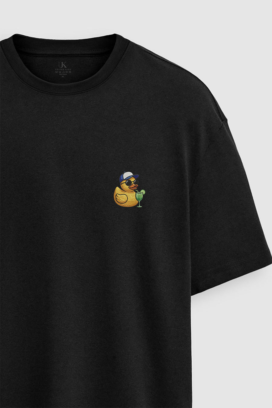 t-shirt-man-a-boxy-front-zoom2-black-5777.jpg