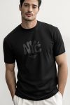 t-shirt-man-a-hanger-front-zoom1-black-5704.jpg