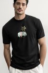 t-shirt-man-a-hanger-front-zoom1-black-5778.jpg