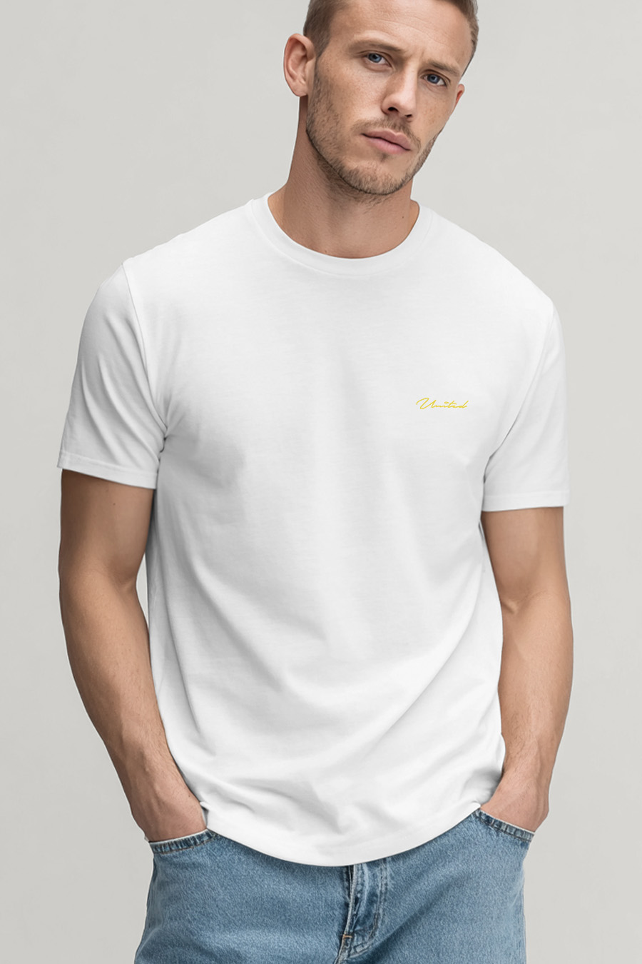 t-shirt-man-a-g3-front-zoom2-white-5803.jpg