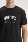 t-shirt-man-a-hanger-front-zoom1-black-5709.jpg