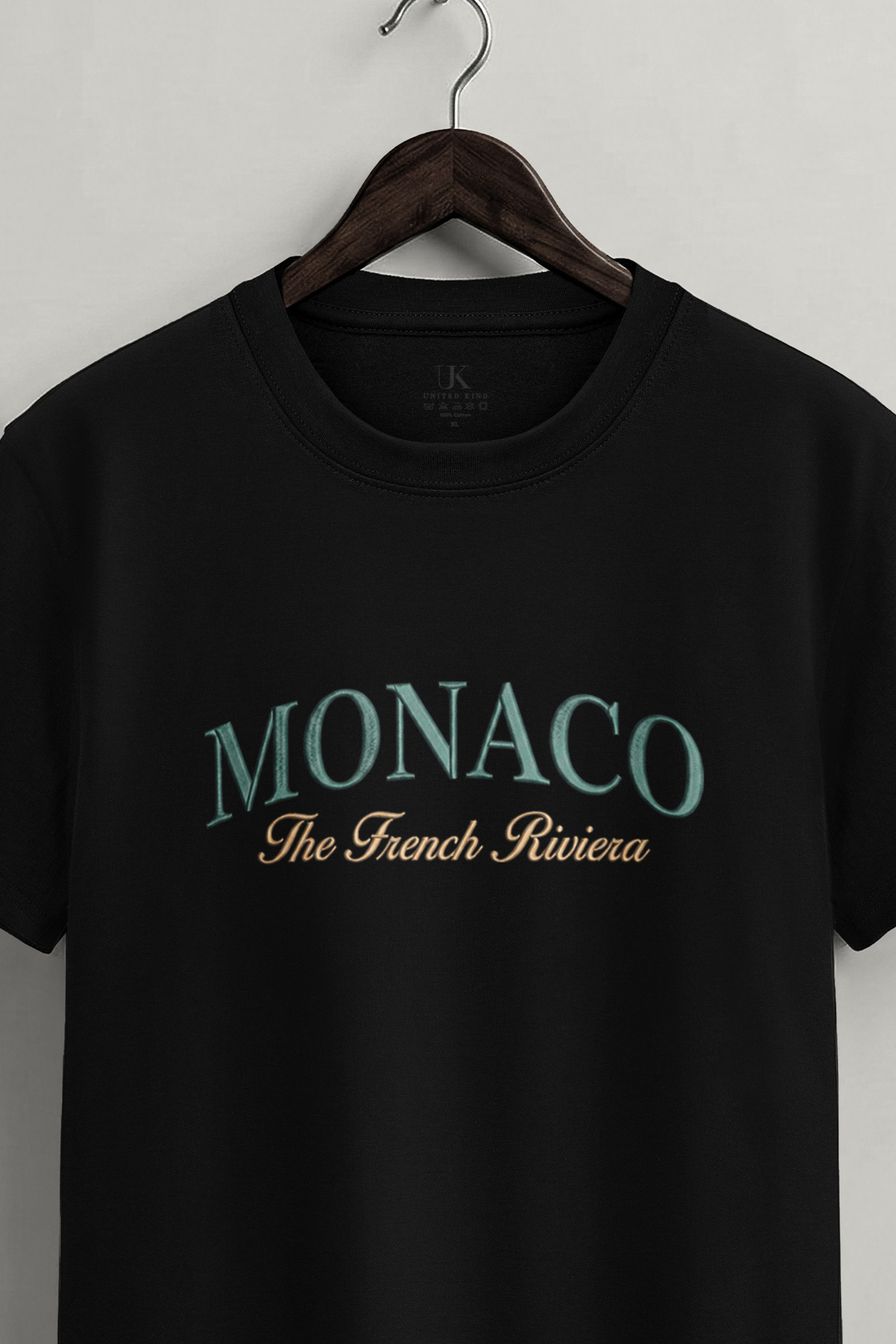 t-shirt-man-a-hanger-front-zoom1-black-5746.jpg