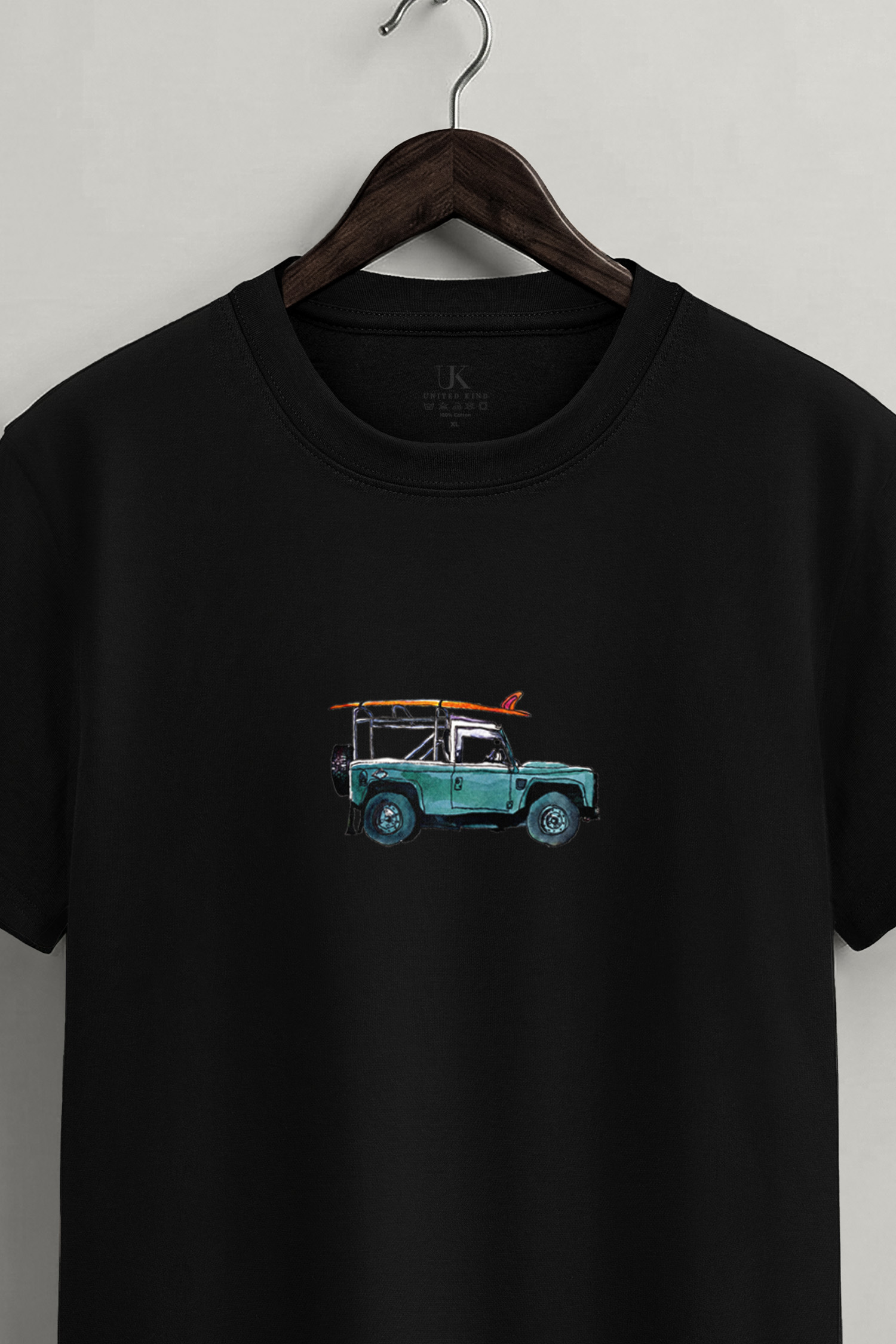 t-shirt-man-a-hanger-front-zoom1-black-5762.jpg