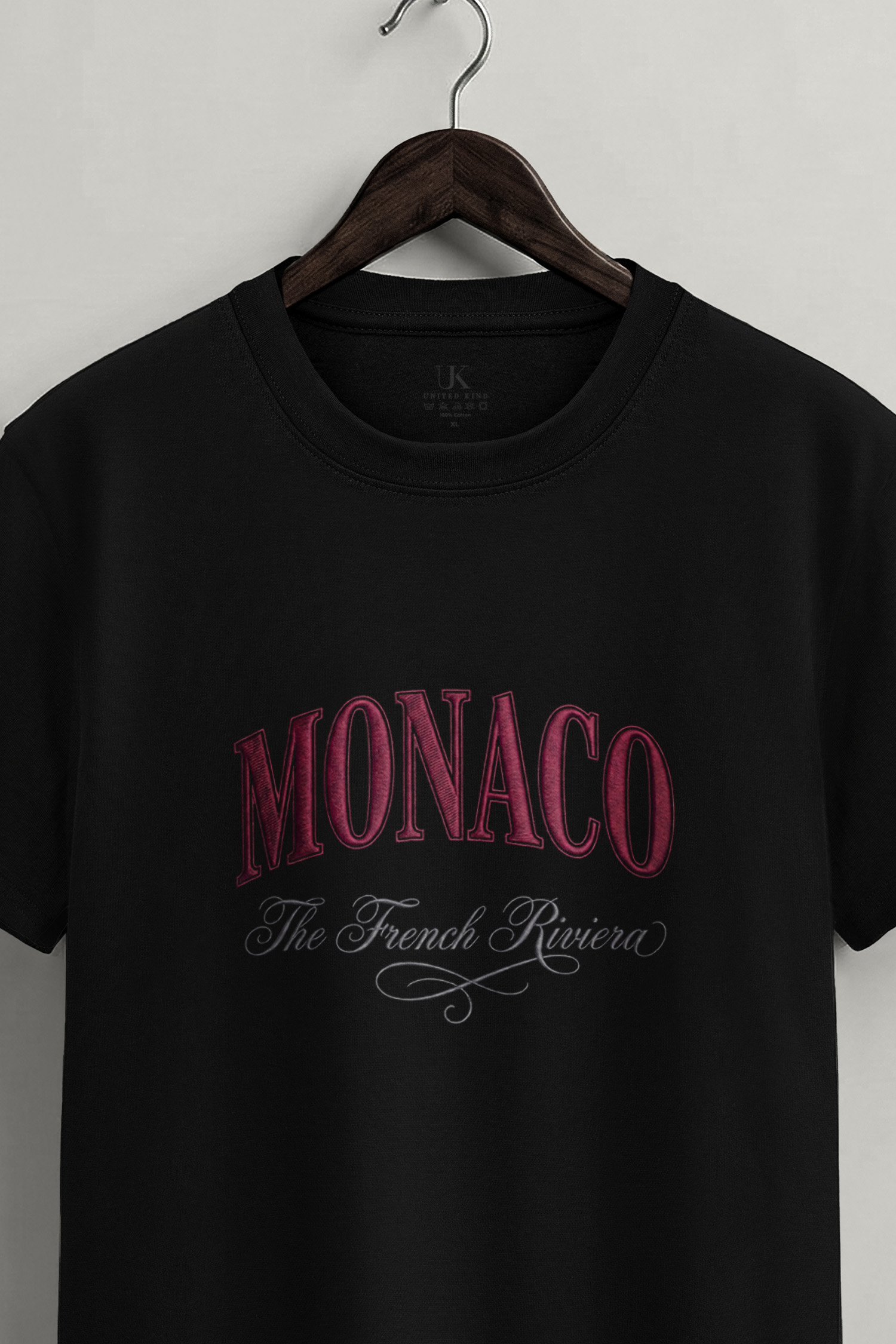 t-shirt-man-a-hanger-front-zoom1-black-5782.jpg