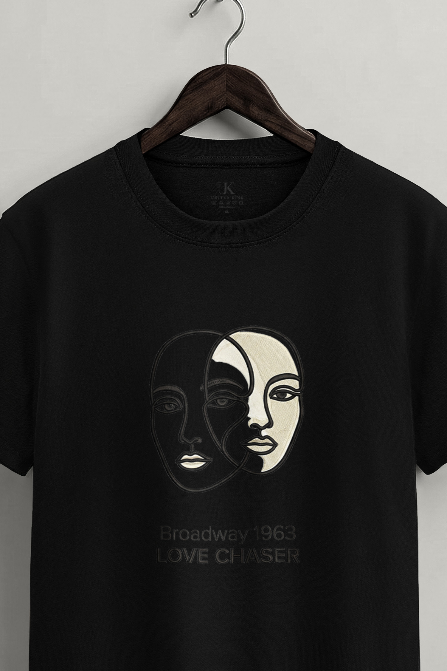 t-shirt-man-a-hanger-front-zoom1-black-5793.jpg