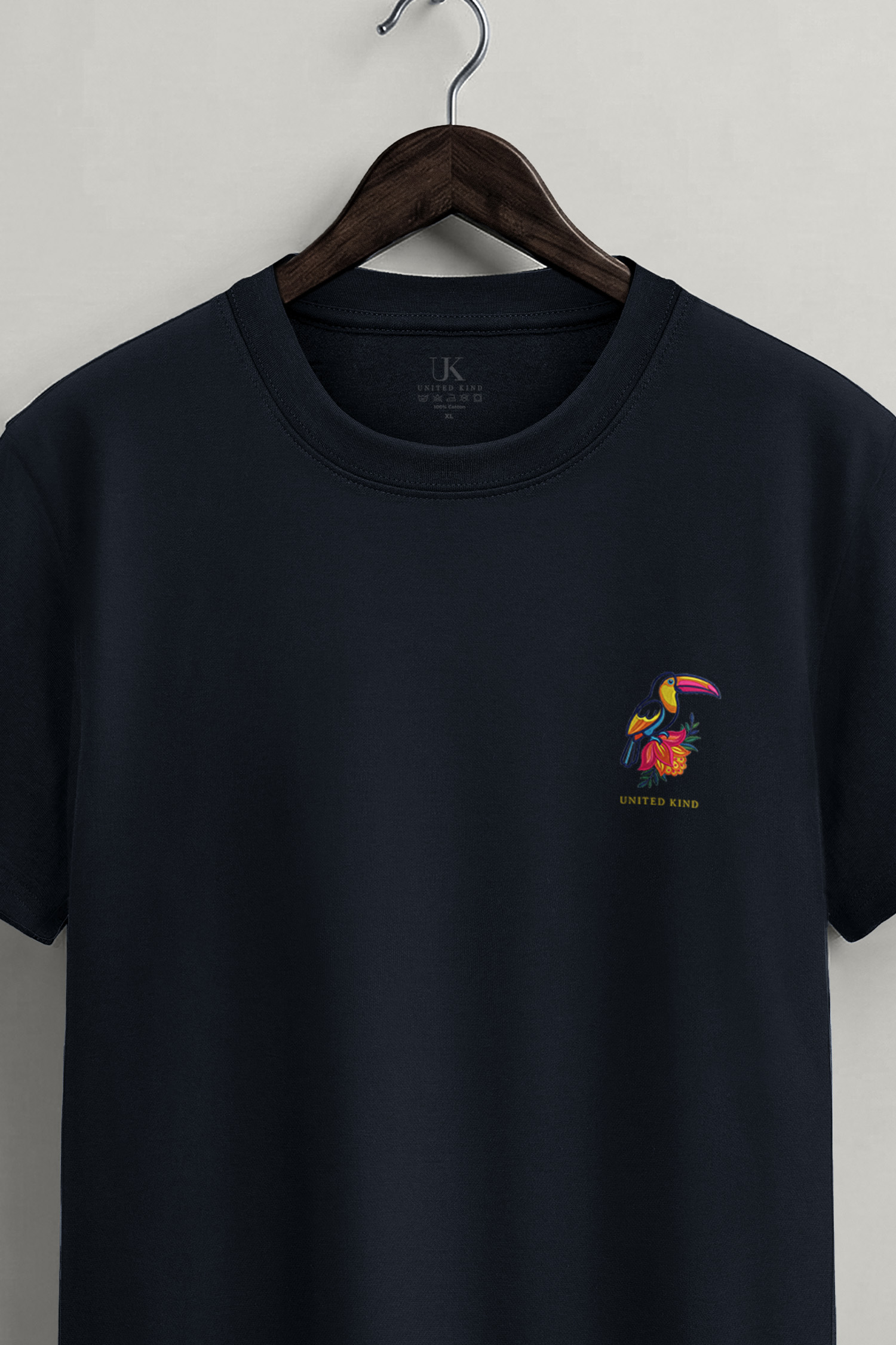 t-shirt-man-a-hanger-front-zoom1-blue-5723.jpg