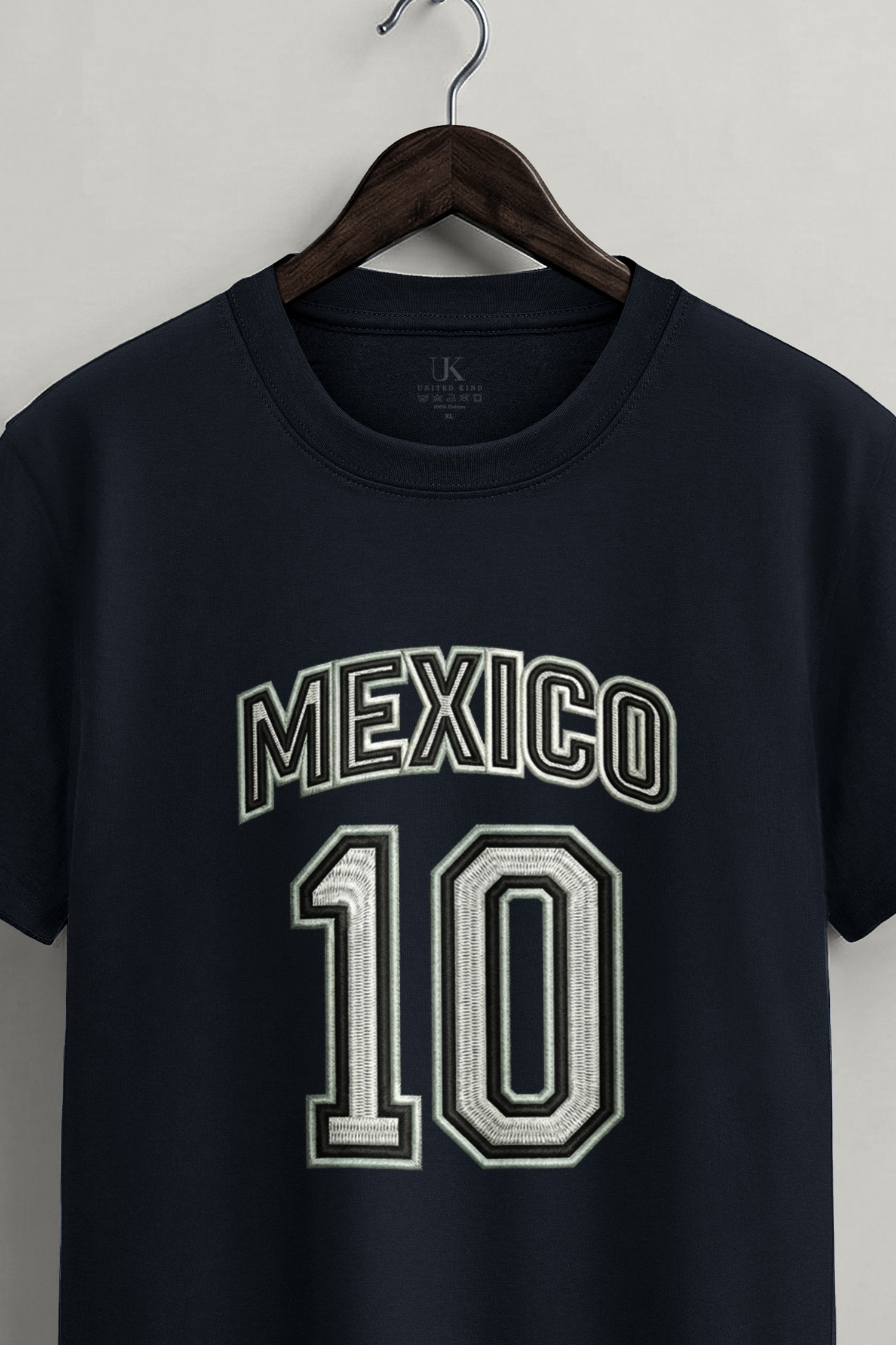 t-shirt-man-a-hanger-front-zoom1-blue-5747.jpg