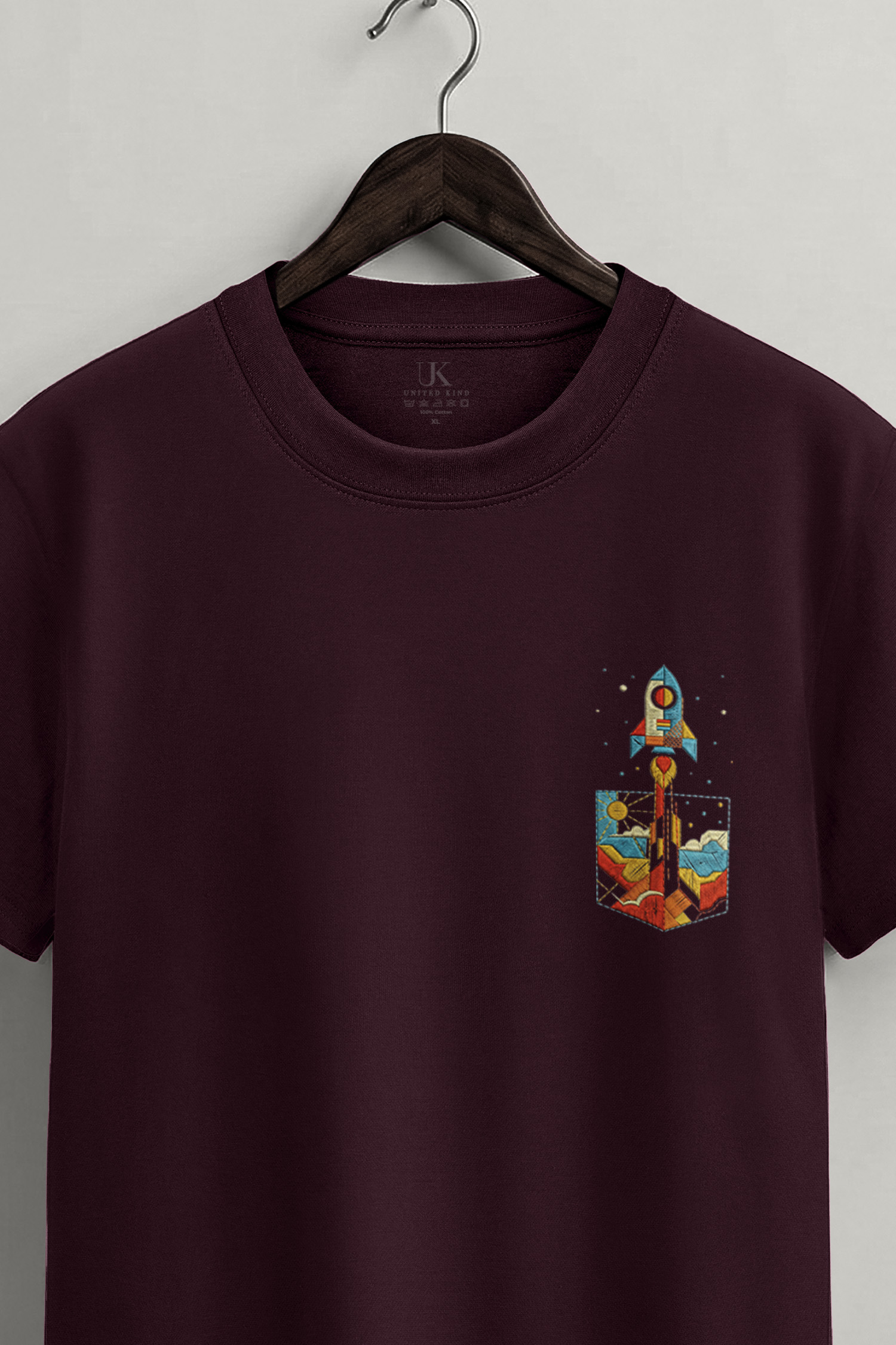 t-shirt-man-a-hanger-front-zoom1-burgundy-5719.jpg