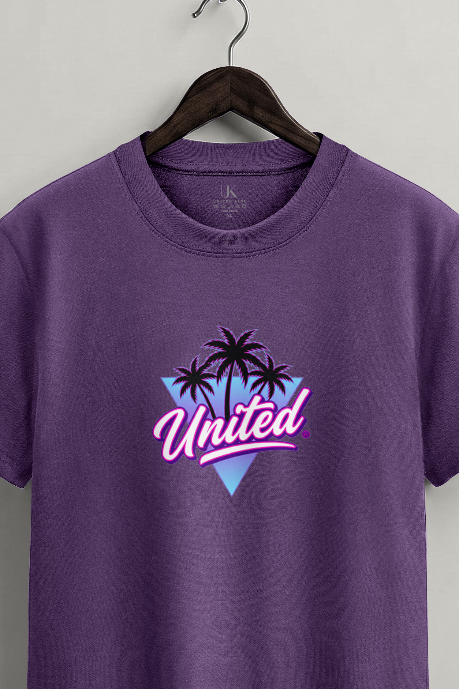 t-shirt-man-a-hanger-front-zoom1-purple-5700.jpg