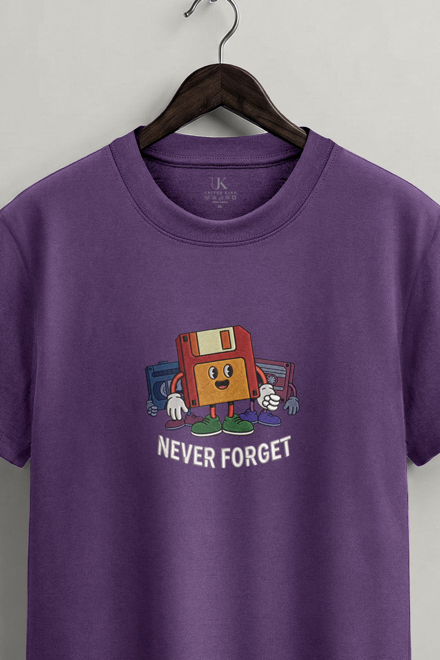 t-shirt-man-a-hanger-front-zoom1-purple-5710.jpg