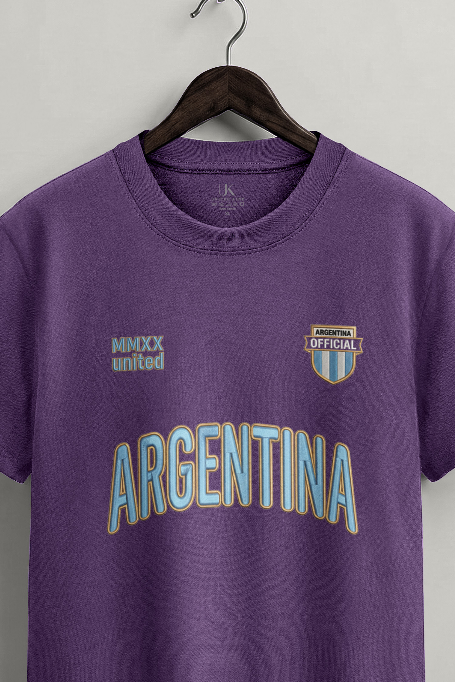 t-shirt-man-a-hanger-front-zoom1-purple-5736.jpg