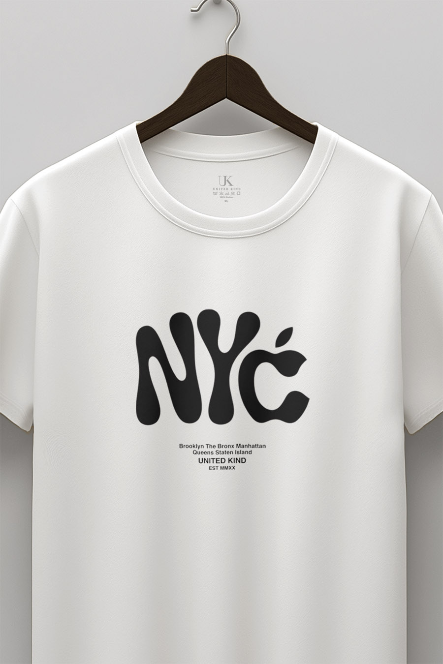 t-shirt-man-a-hanger-front-zoom1-white-5704.jpg