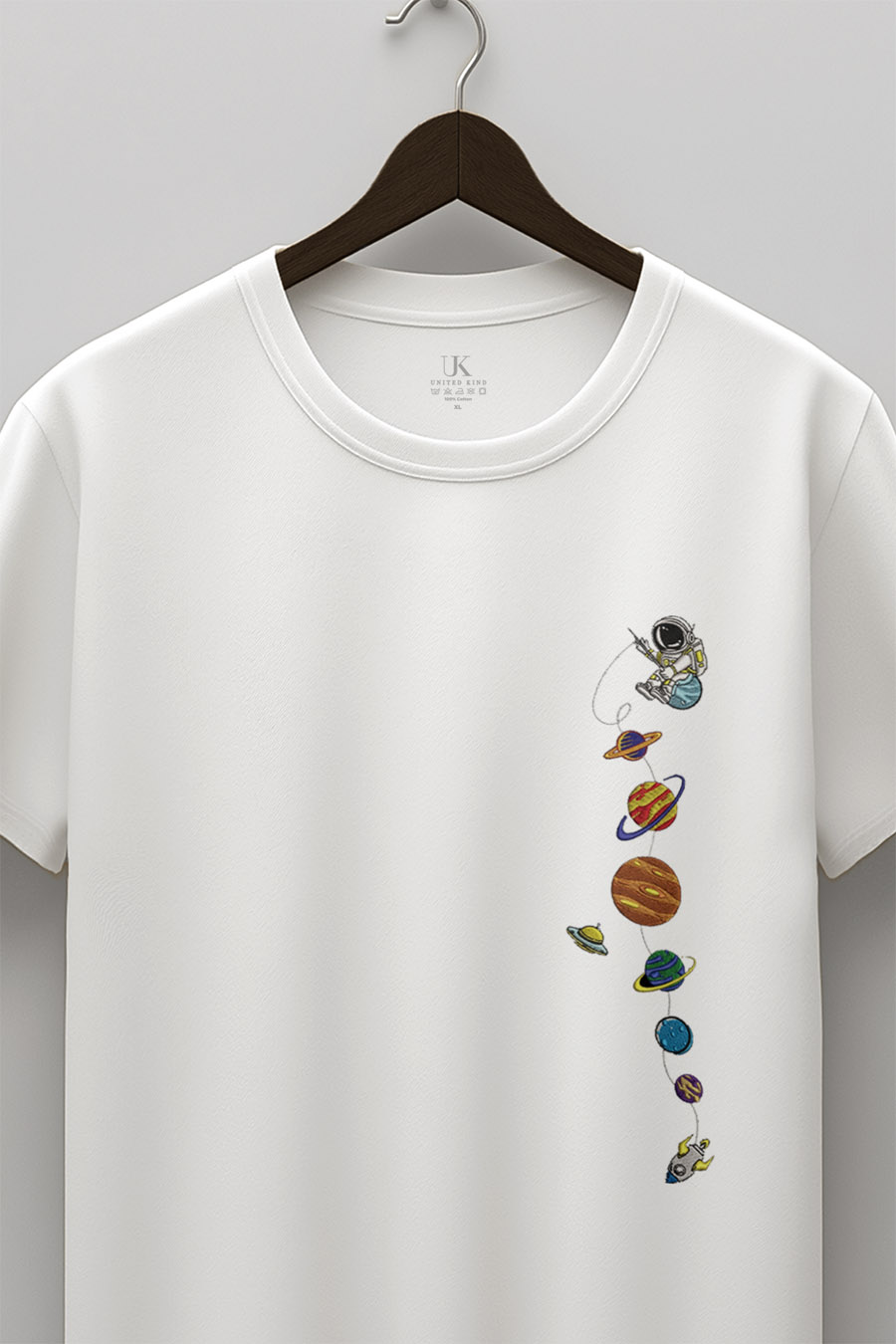 t-shirt-man-a-hanger-front-zoom1-white-5712.jpg