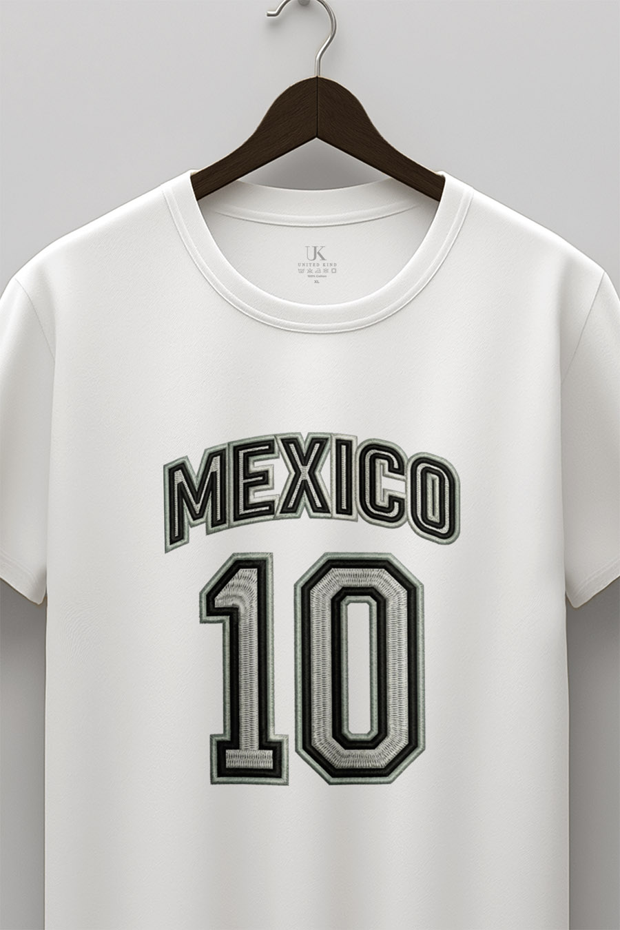 t-shirt-man-a-hanger-front-zoom1-white-5747.jpg