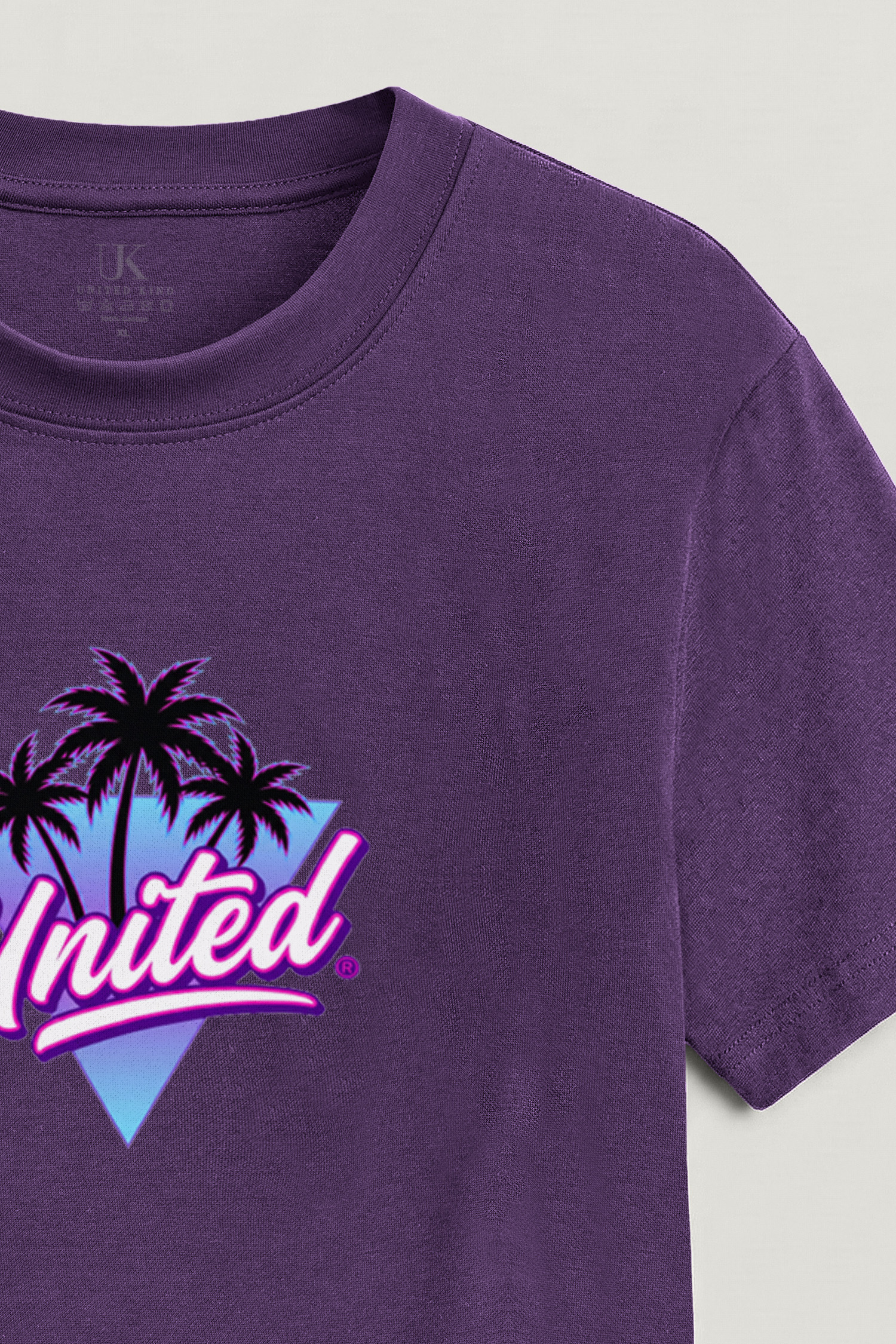 t-shirt-man-a-hanger-front-zoom4-purple-5700.jpg