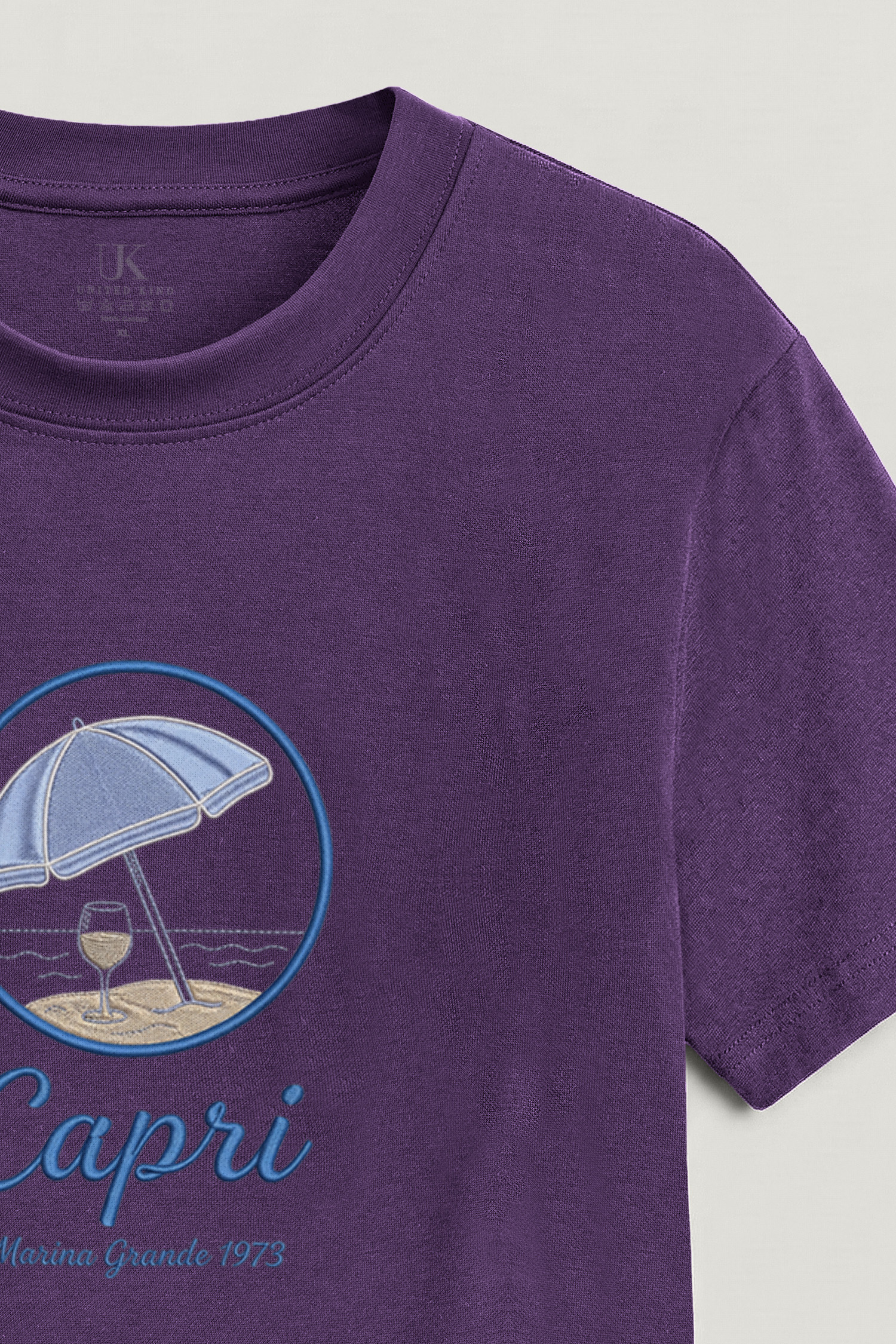 t-shirt-man-a-hanger-front-zoom4-purple-5790.jpg
