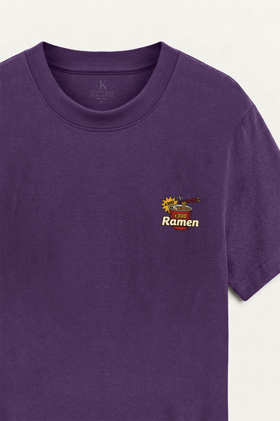 t-shirt-man-a-hanger-front-zoom5-purple-5842.jpg