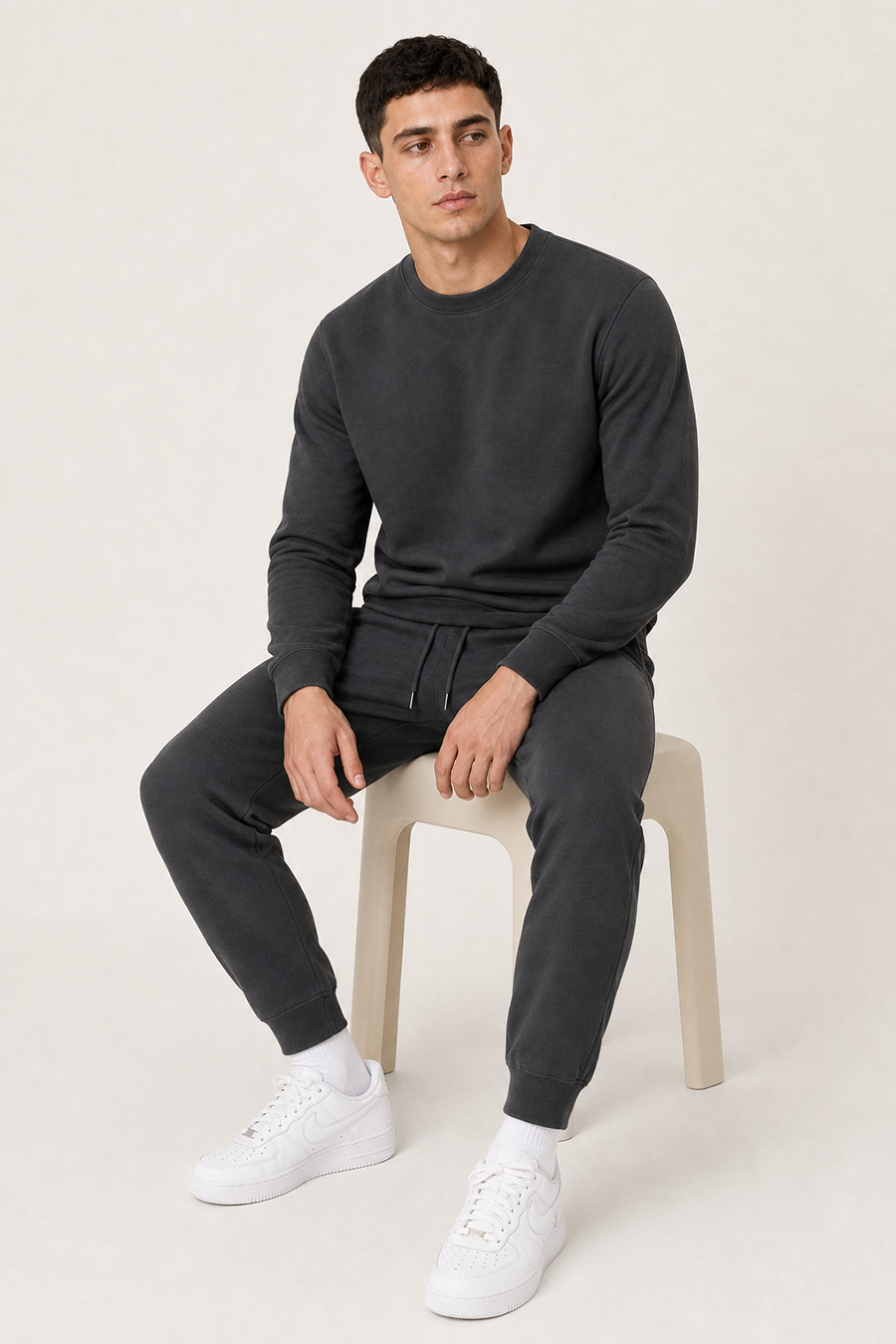 10-basic-set-j-iron-gray-sweatshirt-iron-gray-forma