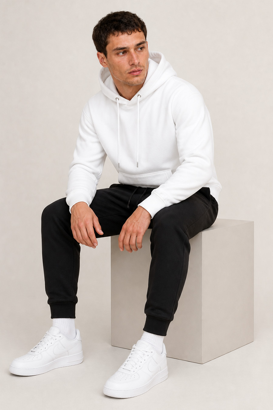 10-basic-set-j-leuko-hoodie-mauri-forma