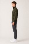 1-basic-set-a-xaki-halfzip-iron-gray-forma