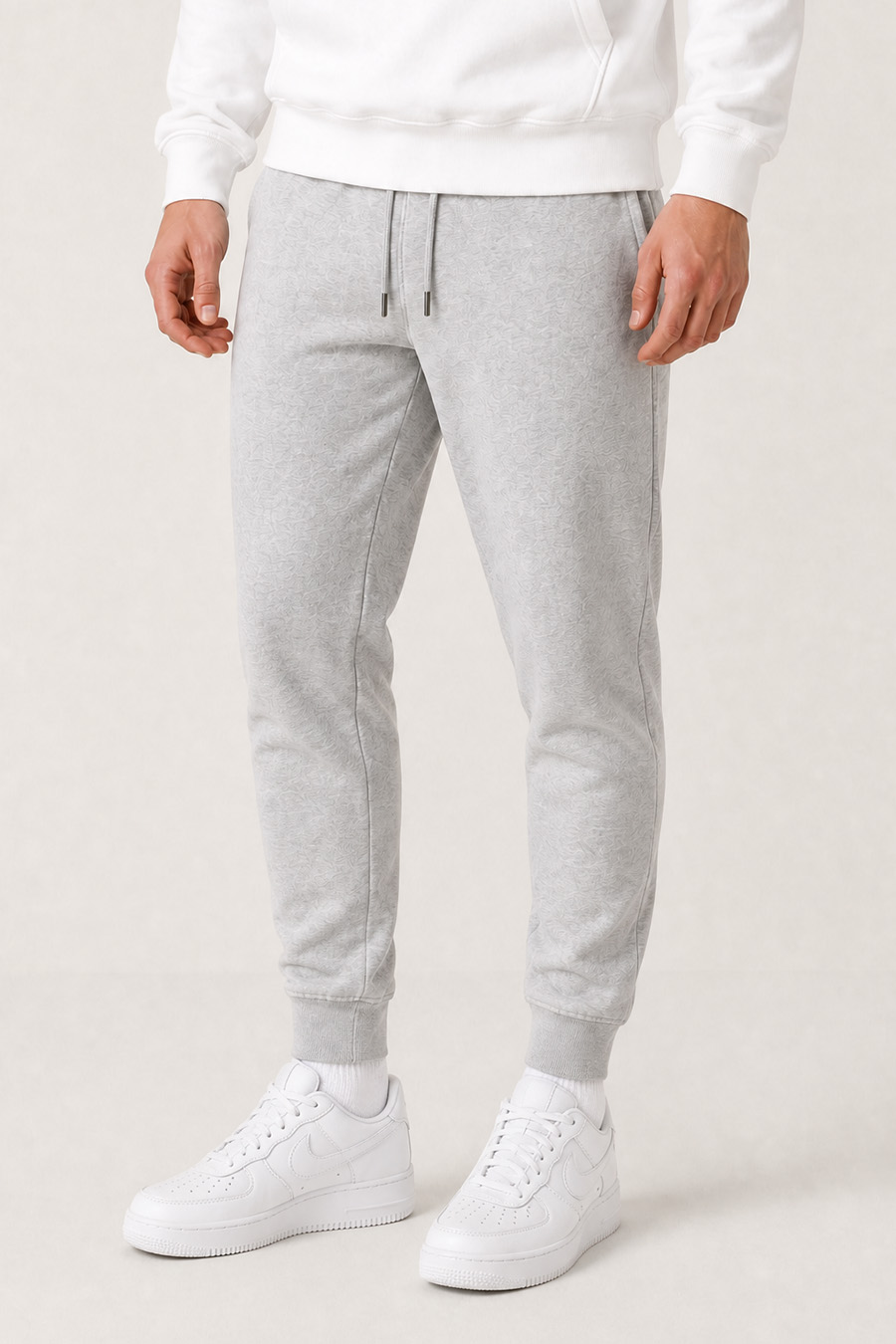 4-basic-set-d-leuko-hoodie-gkri-forma