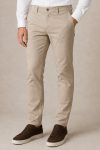 1-basic-set-a-leuko-poukamiso-beige-panteloni-chino