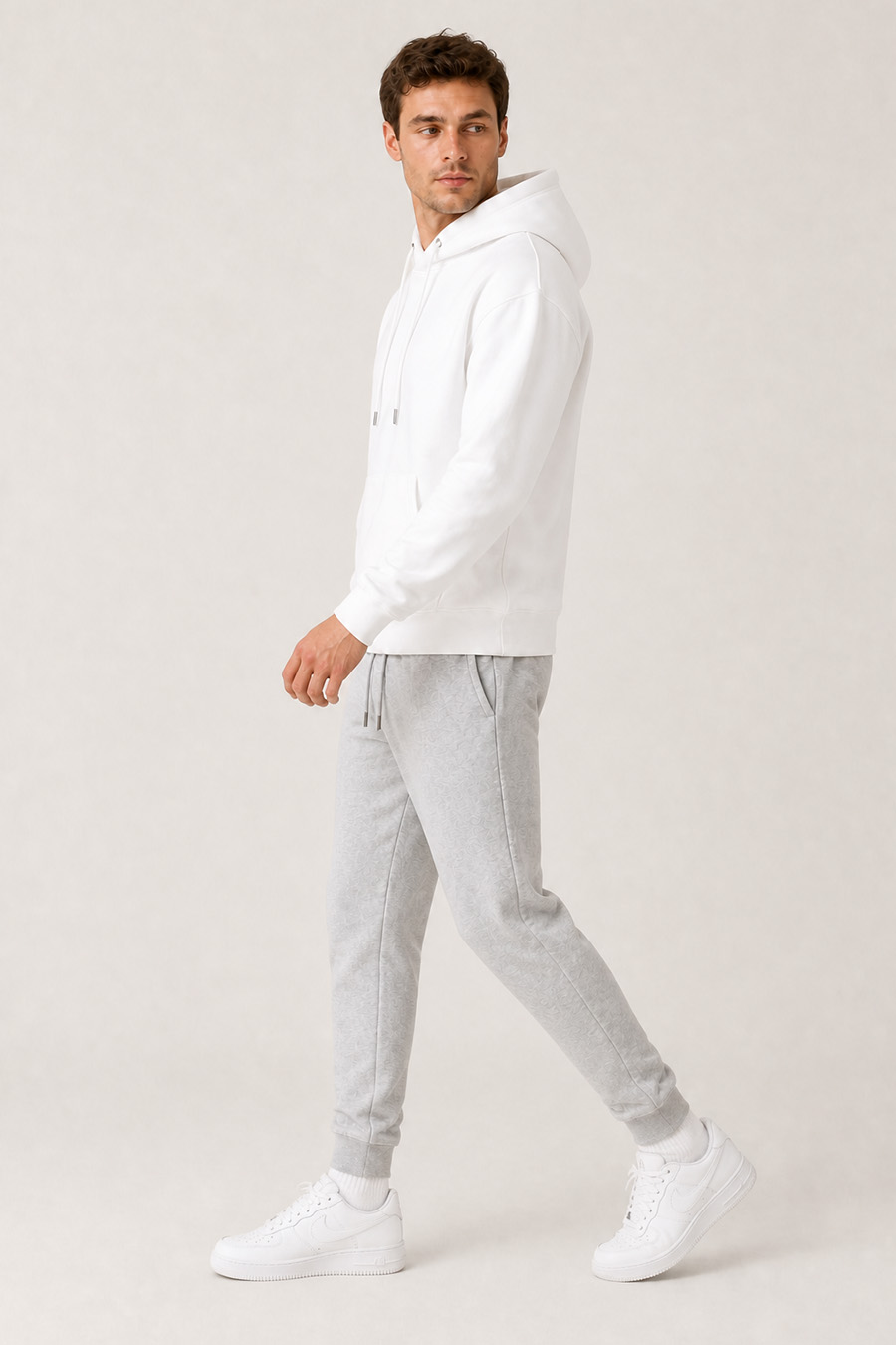 9-basic-set-i-leuko-hoodie-gkri-forma