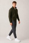 1-basic-set-a-xaki-halfzip-iron-gray-forma