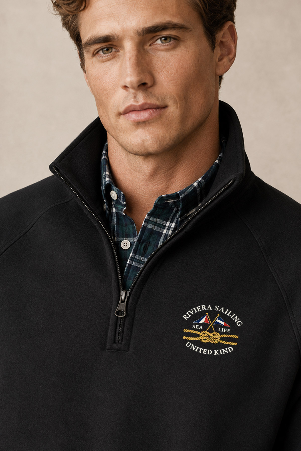 halfzip-man-a-g11-front-zoom2-black-6086.jpg