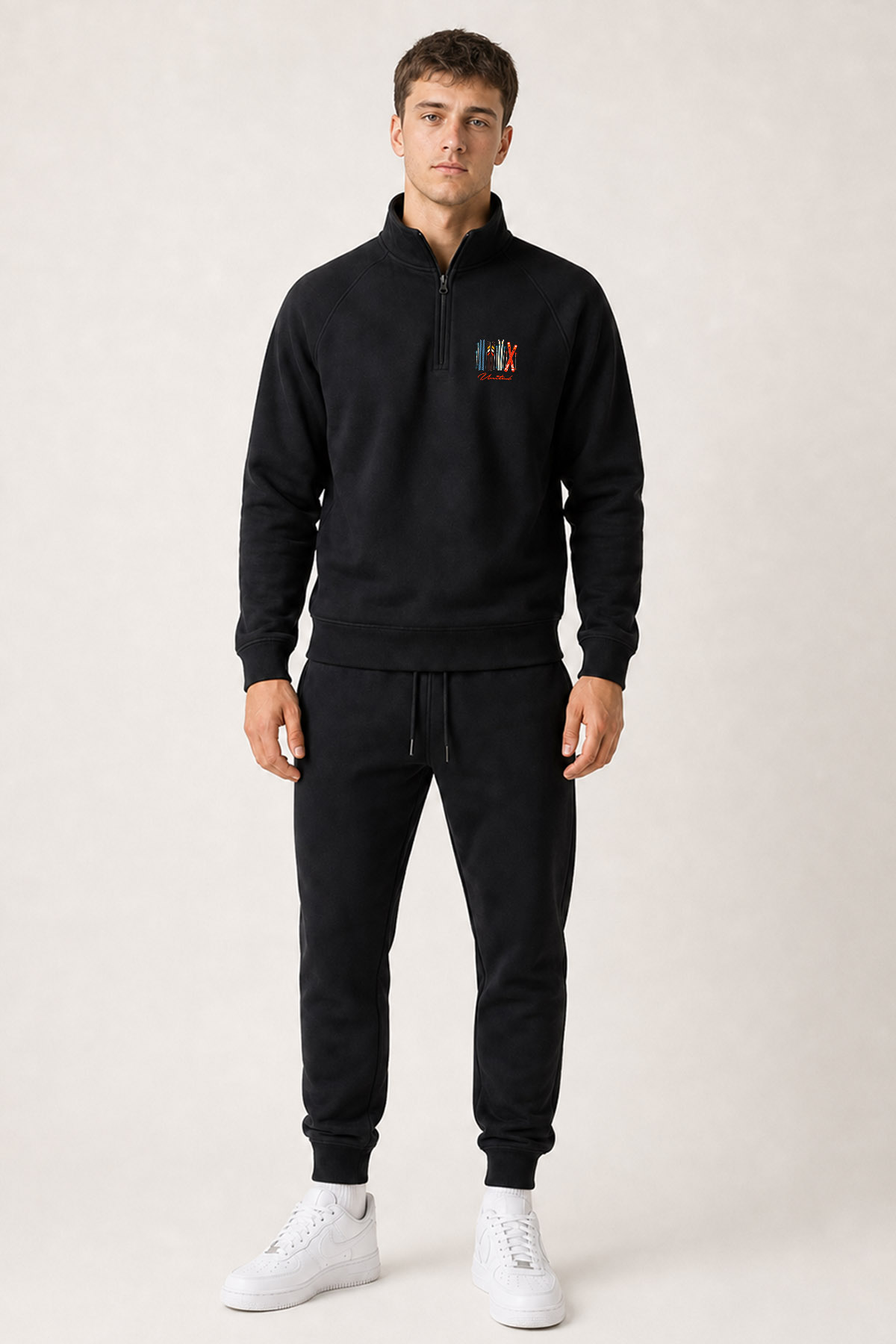 halfzip-man-a-g34-front-full-black-6098.jpg