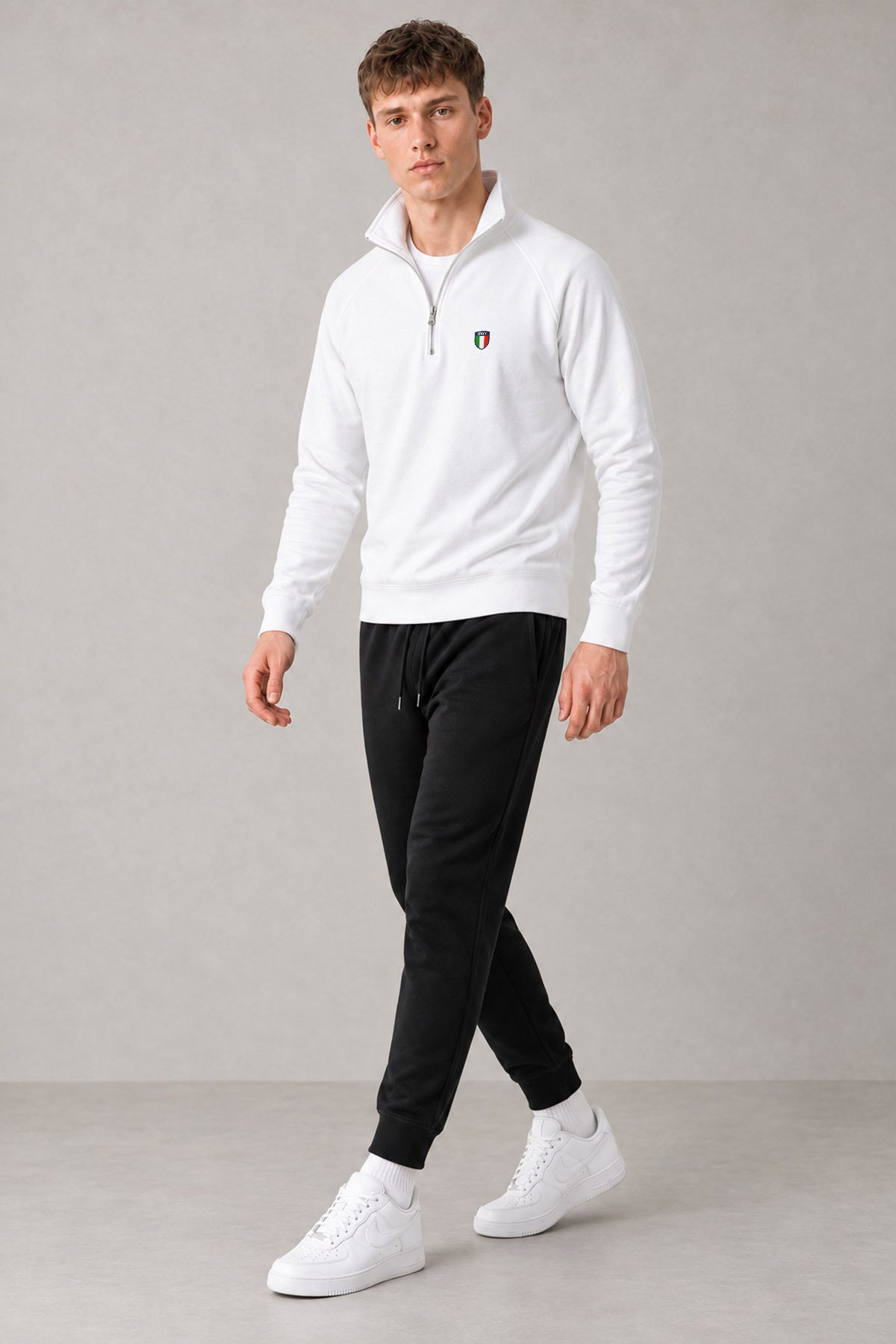 halfzip-man-a-g41-front-full-white-6090.jpg