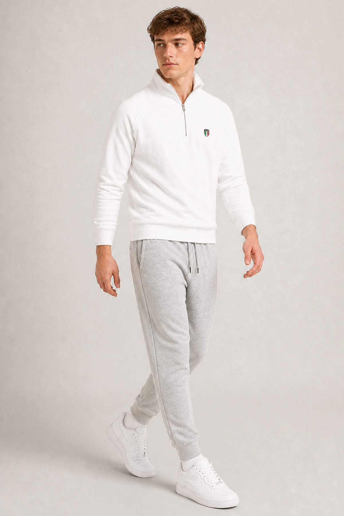 halfzip-man-a-g42-front-full-white-6089.jpg
