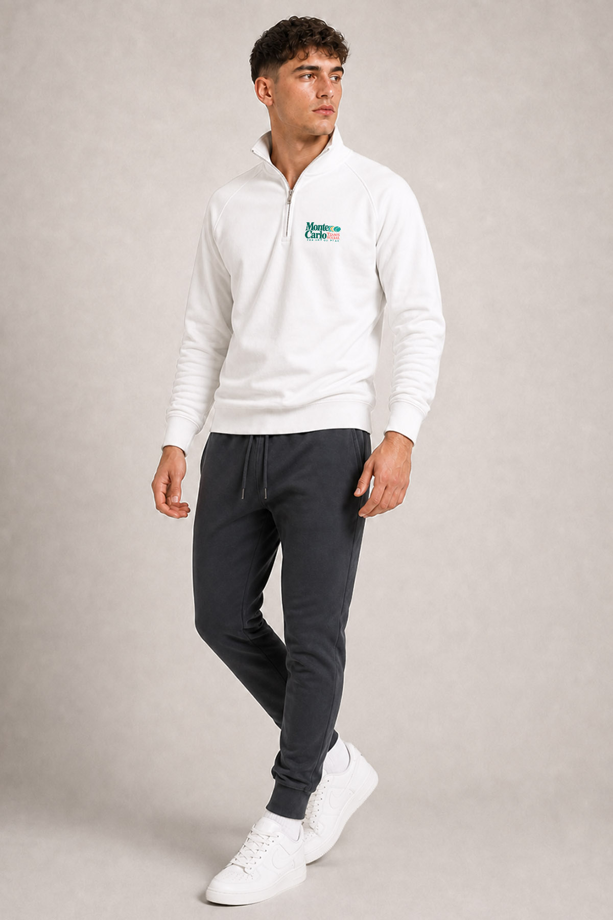 halfzip-man-a-g43-front-full-white-6100.jpg