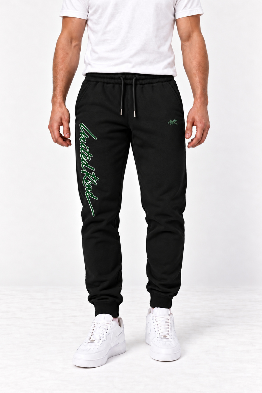 panteloni-jogger-andriko-a-g1-place-1-black-6044.jpg