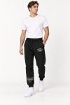 panteloni-jogger-andriko-a-g1-place-1-black-6056.jpg